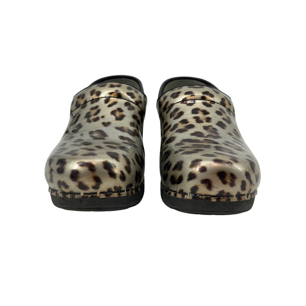 Dansko Professional Clogs Women 37 6.5-7 Gold Leopard Patent Leather Excellent - Picture 2 of 9